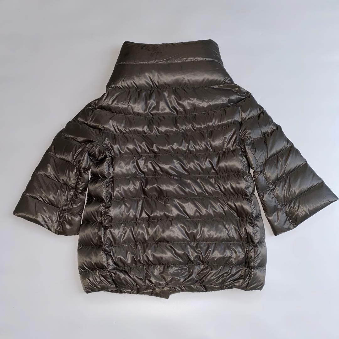 くみHerno ヘルノAMINTAアミンタ グレージュ ダウンジャケット