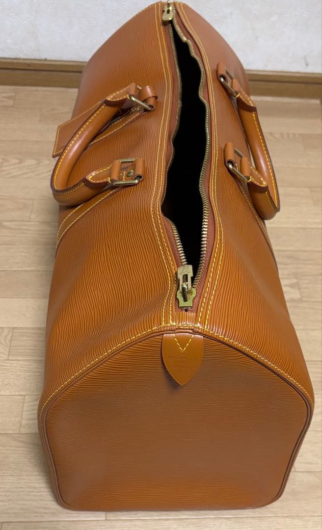 【即購入可】本日までLouis Vuitton ボストンバッグ エピ　美品