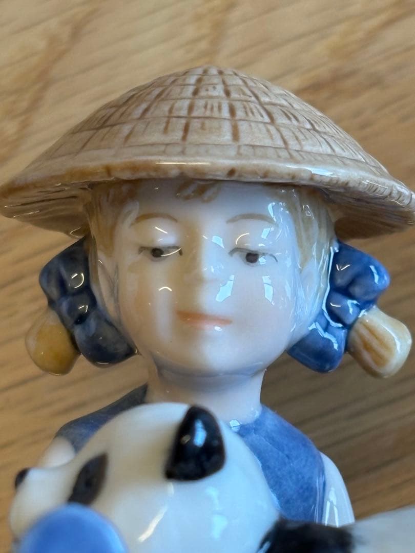 ロイヤルコペンハーゲン　ミレニアムコレクション2002 エマ　エリック