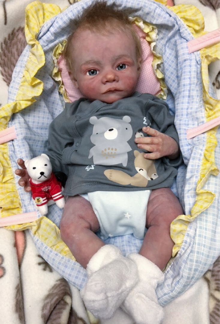 シリコン　リボーンドール　リアル赤ちゃん