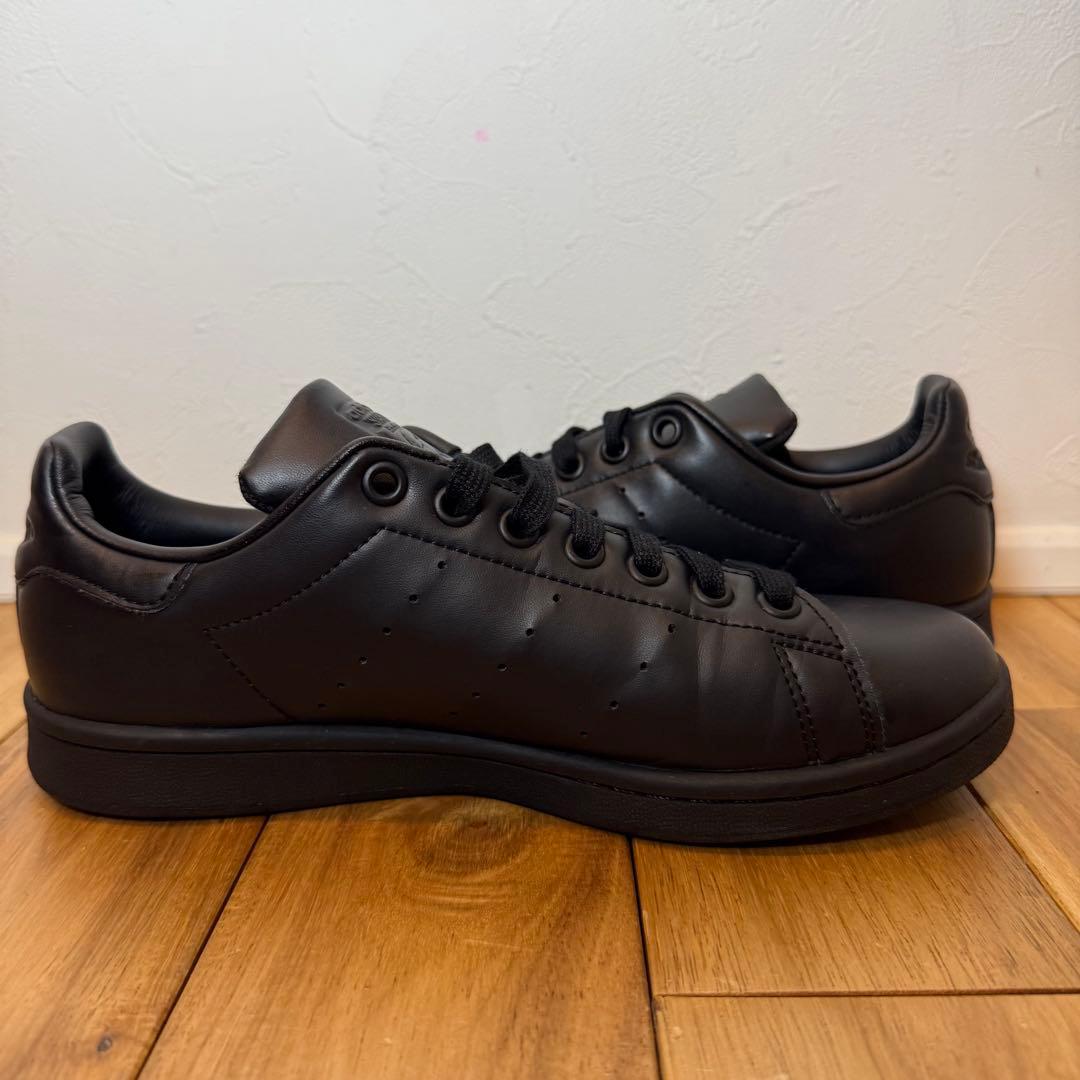 adidas スタンスミス 23.5cm 黒 アディダス STAN SMITH