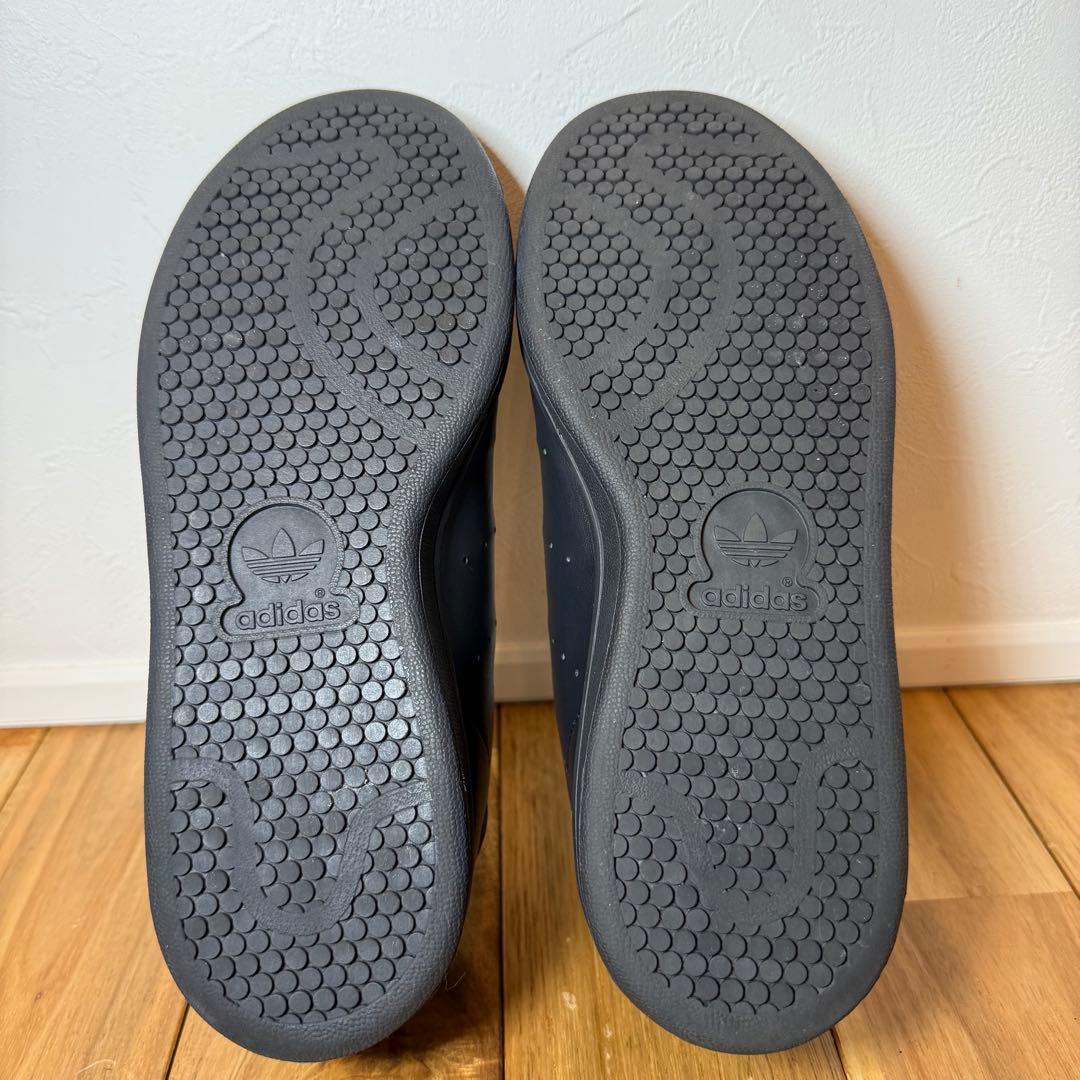 adidas スタンスミス 23.5cm 黒 アディダス STAN SMITH