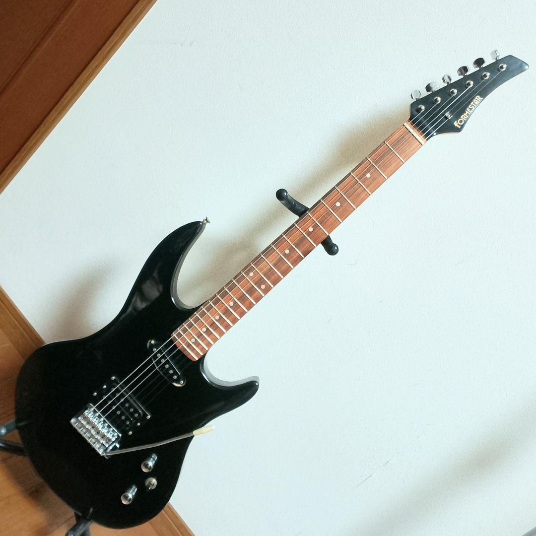 FORMESTAR　S-H仕様　エレキギター　トレモロ搭載　弦は新品に交換済み！