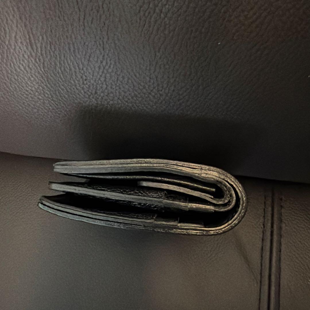 【はまはま】イルビゾンテ レザー ウォレット 二つ折り財布 エンボスロゴ