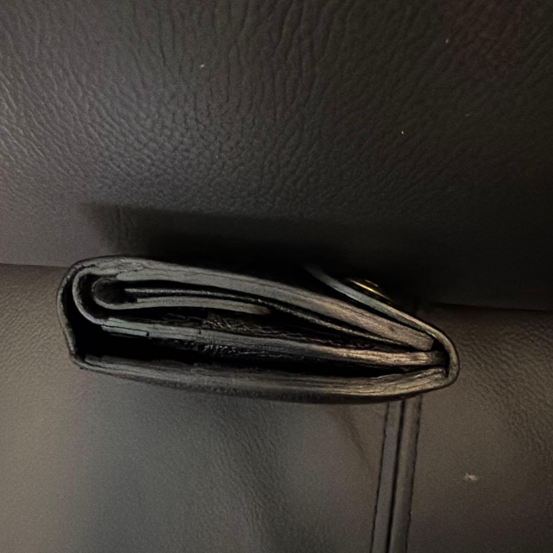 【はまはま】イルビゾンテ レザー ウォレット 二つ折り財布 エンボスロゴ