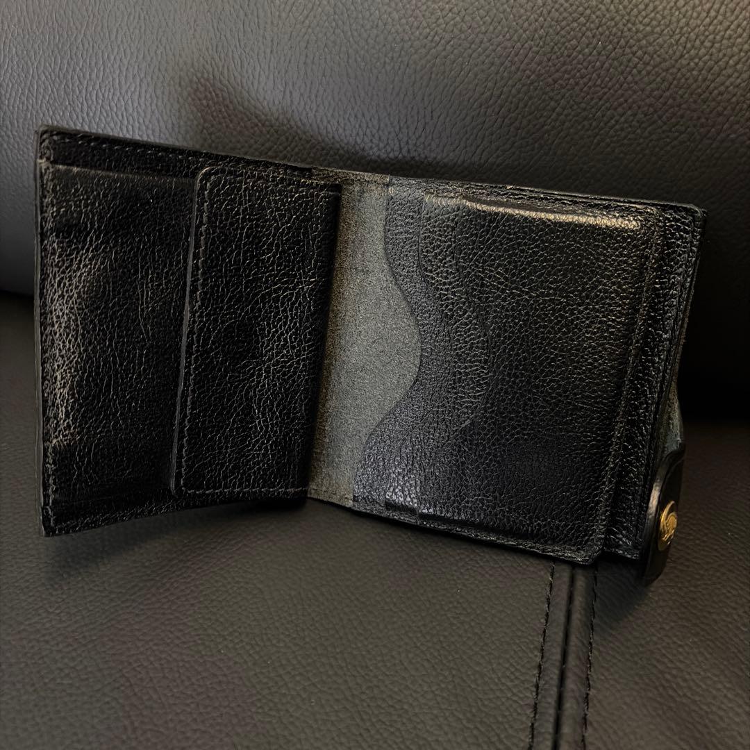 【はまはま】イルビゾンテ レザー ウォレット 二つ折り財布 エンボスロゴ