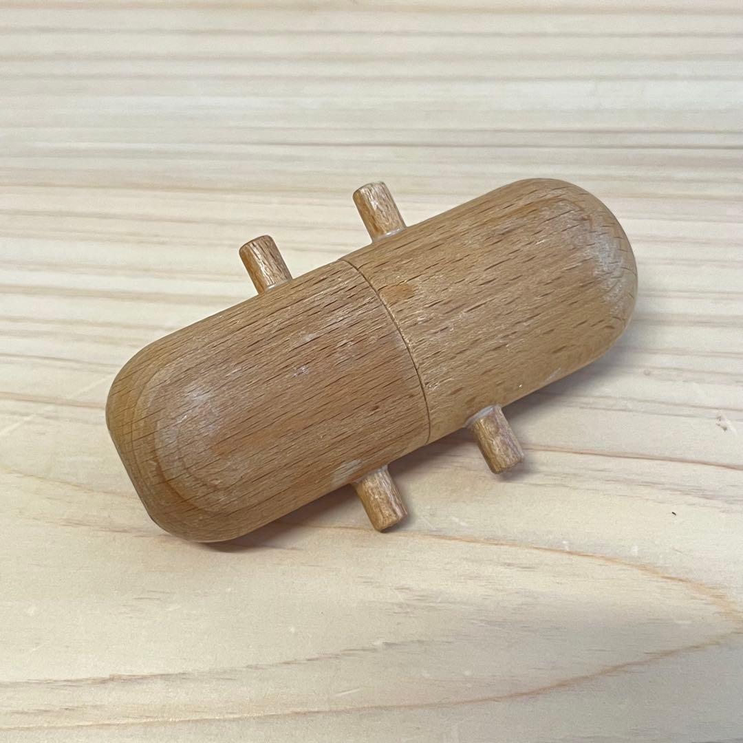 m*e様 【廃盤】ベック社まゆ玉落とし　木のおもちゃ