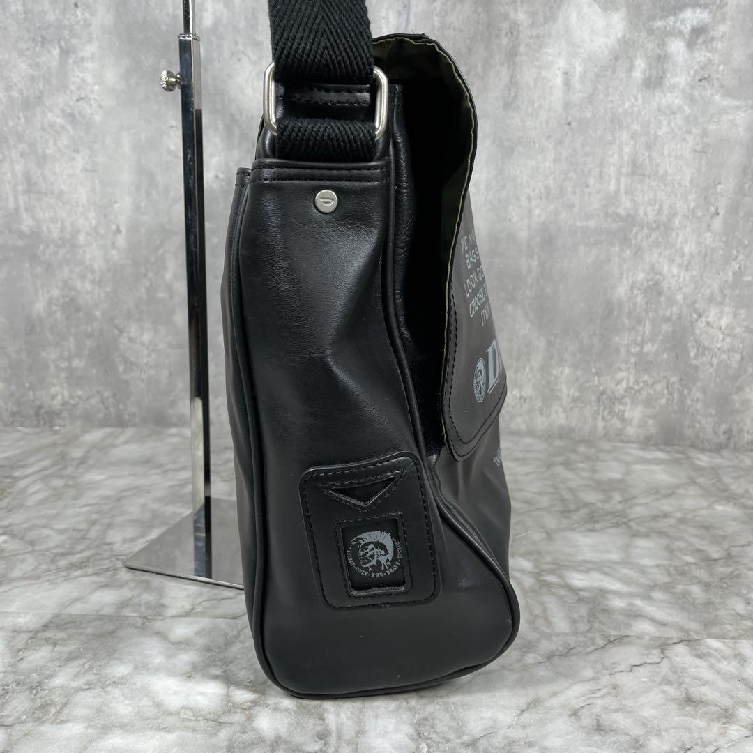 DIESEL ディーゼル ブレイブマン レザー ショルダーバック　A4 ブラック