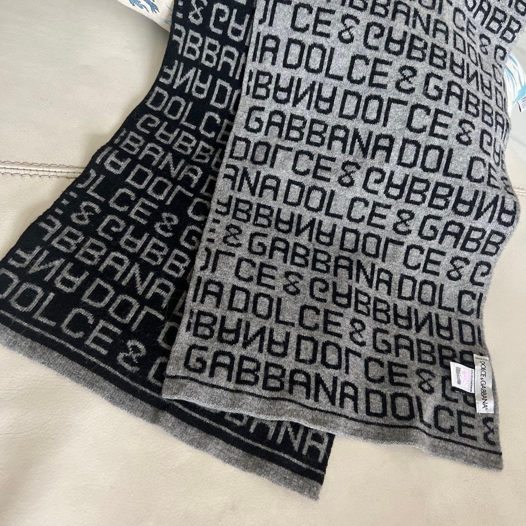 Dolce & Gabbana ロゴマフラー ブラック＆グレー パリで購入 美品