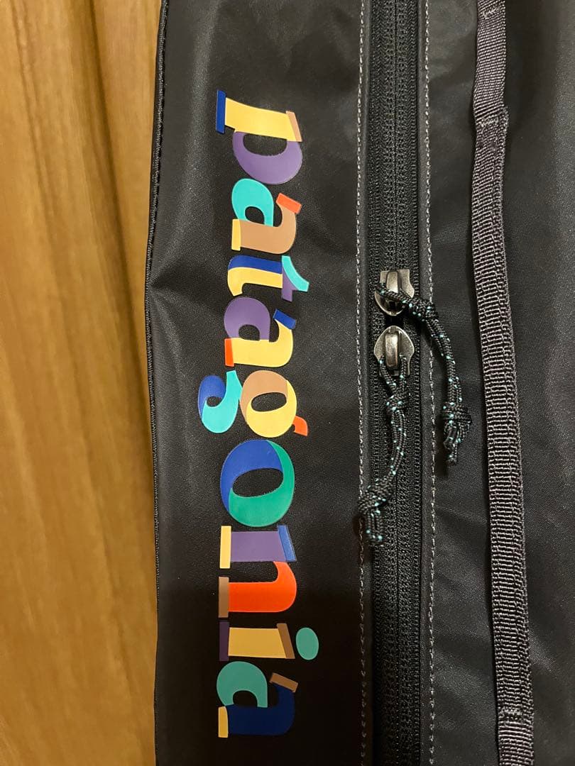 patagonia ブラックホール・キューブ 14L 　試用のみ