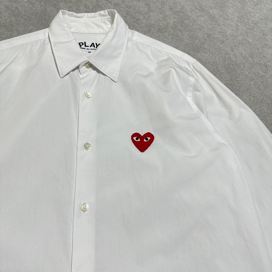 美品✨メンズM プレイコムデギャルソン　白シャツ　ハートロゴ刺繍　ホワイト　長袖