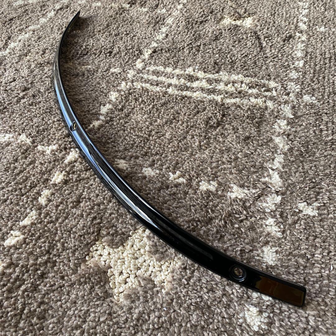 ハーレーダビットソン　ウインドシールドトリム　GROOVED 美品ブラック