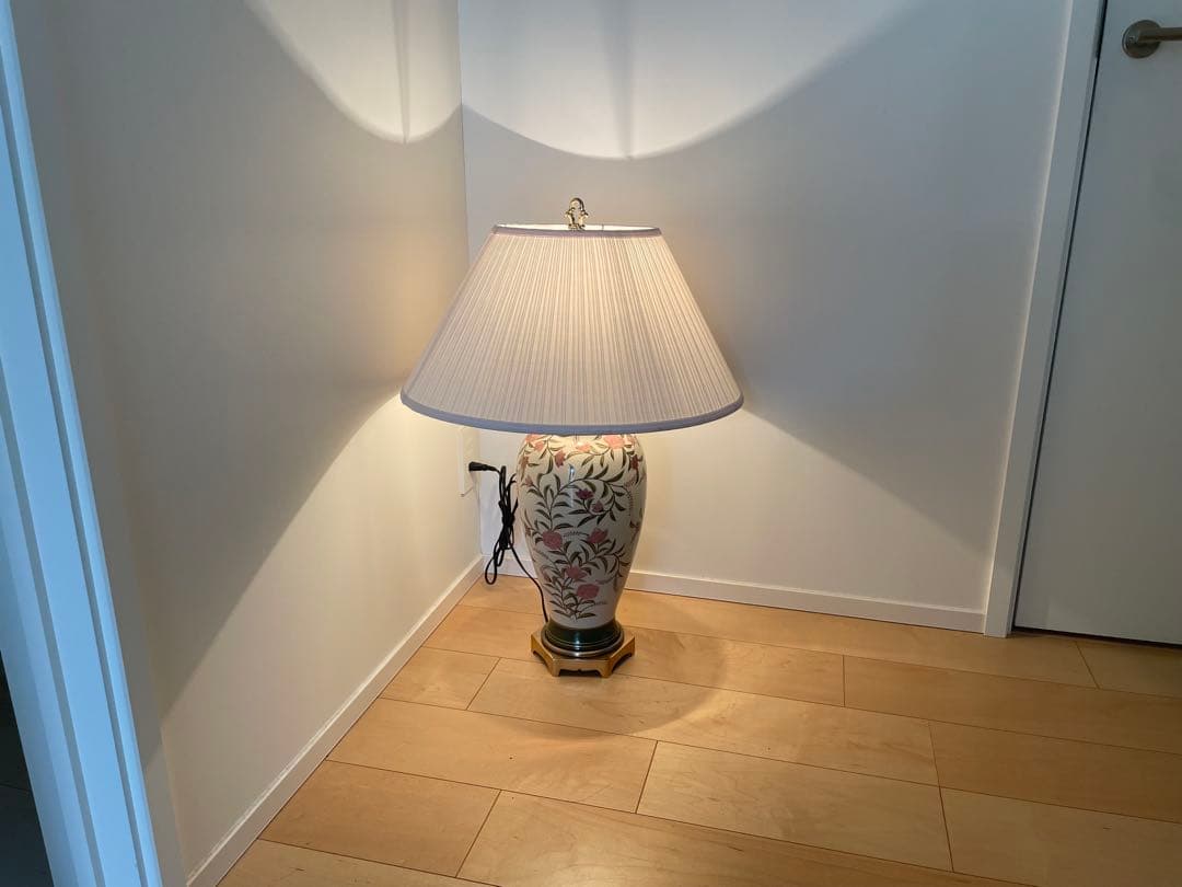 美品 ロイヤル 九谷 薩摩 テーブルスタンド 照明 陶器 モダン 最高級 ライト