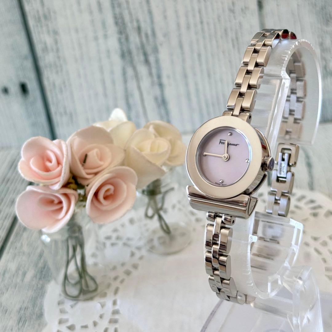 【希少】Ferragamo フェラガモ 腕時計 ガンチーニ FBF ピンク調