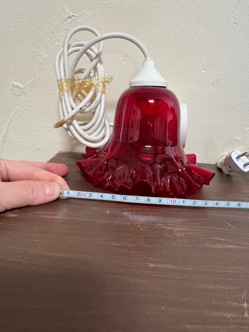 赤いガラスペンダントライト