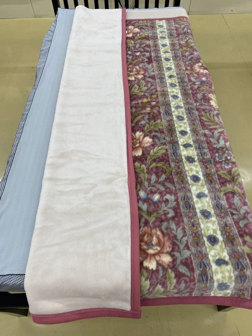 【B格品】ムートン調　日本製2枚合わせアクリル毛布・シングル１４０×２００㎝