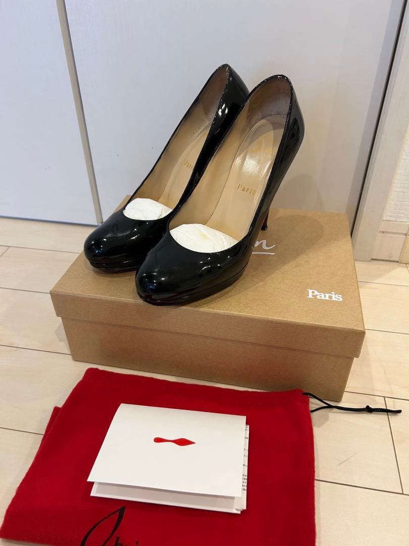 Christian Louboutin 黒 ハイヒール　38
