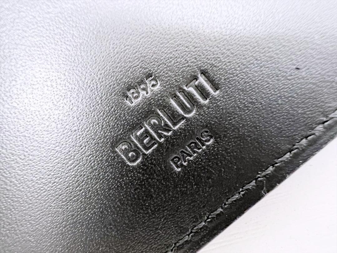 未使用保管　ベルルッティ　フィギュア スクリットレザー 　マネークリップ