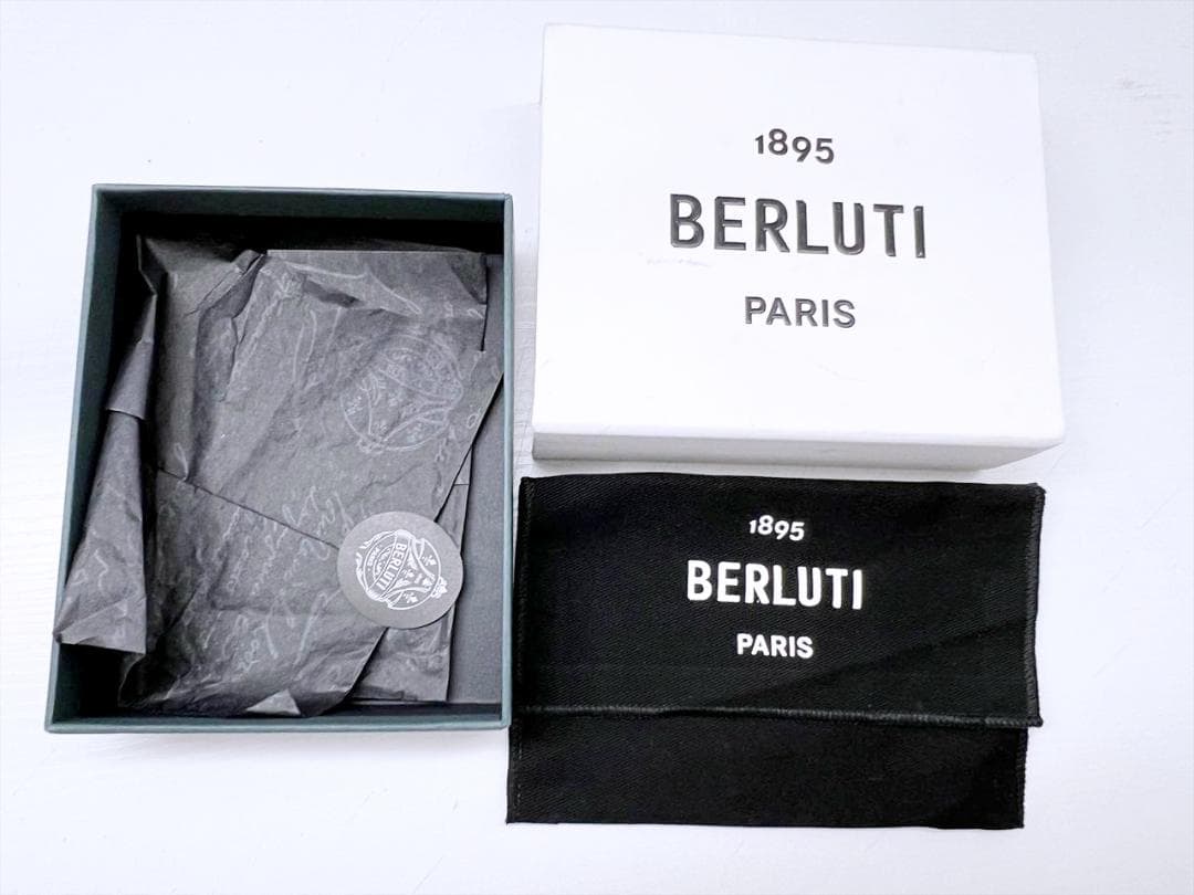 未使用保管　ベルルッティ　フィギュア スクリットレザー 　マネークリップ