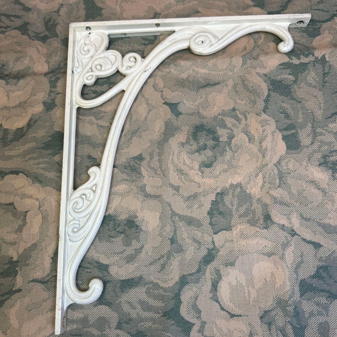 貴重アンティーク エレガントなアイアンブラケット/棚受け/ハンギング アイボリー