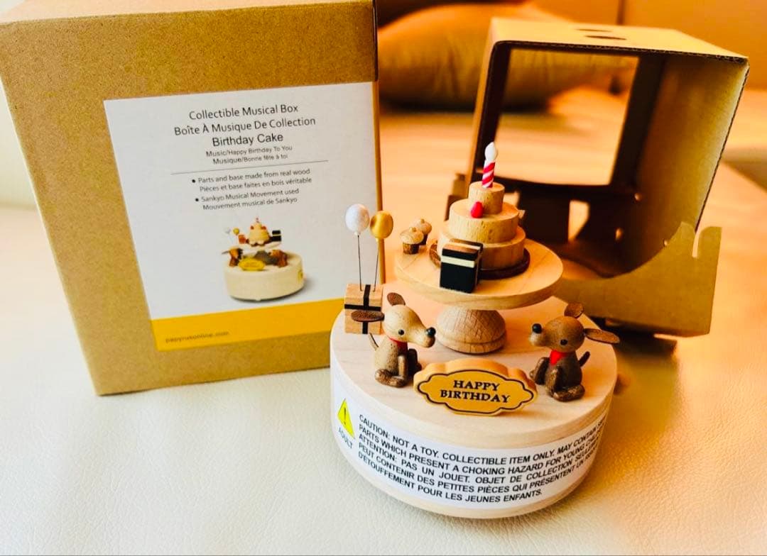 新品箱入り、バースデーケーキ木製オルゴール、お誕生日、犬