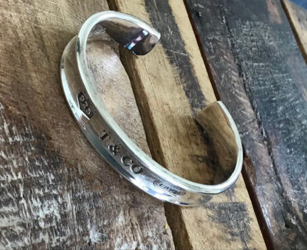 美品ティファニーバングル