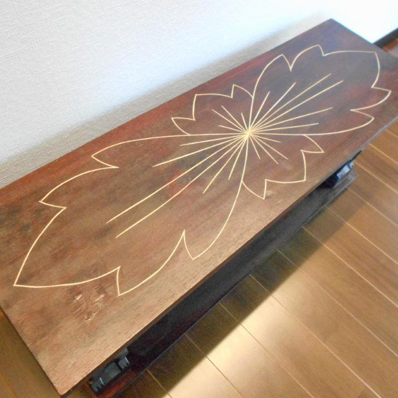 アウトレット品 花柄模様 ロータイプ ＴＶボード / おまけ お祈りかえる付き♪