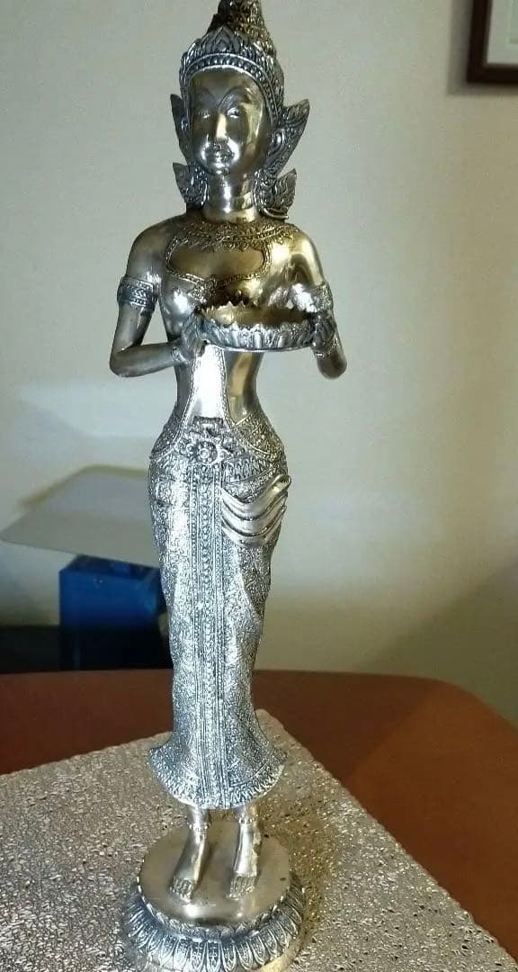 チベット女神像高さ48㌢(購入者特典有り)