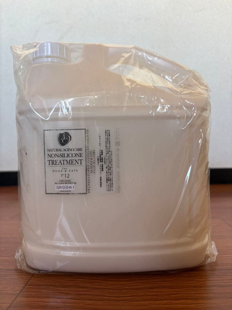 ナチュラルエイジングケアノンシリコントリートメント　dog cat