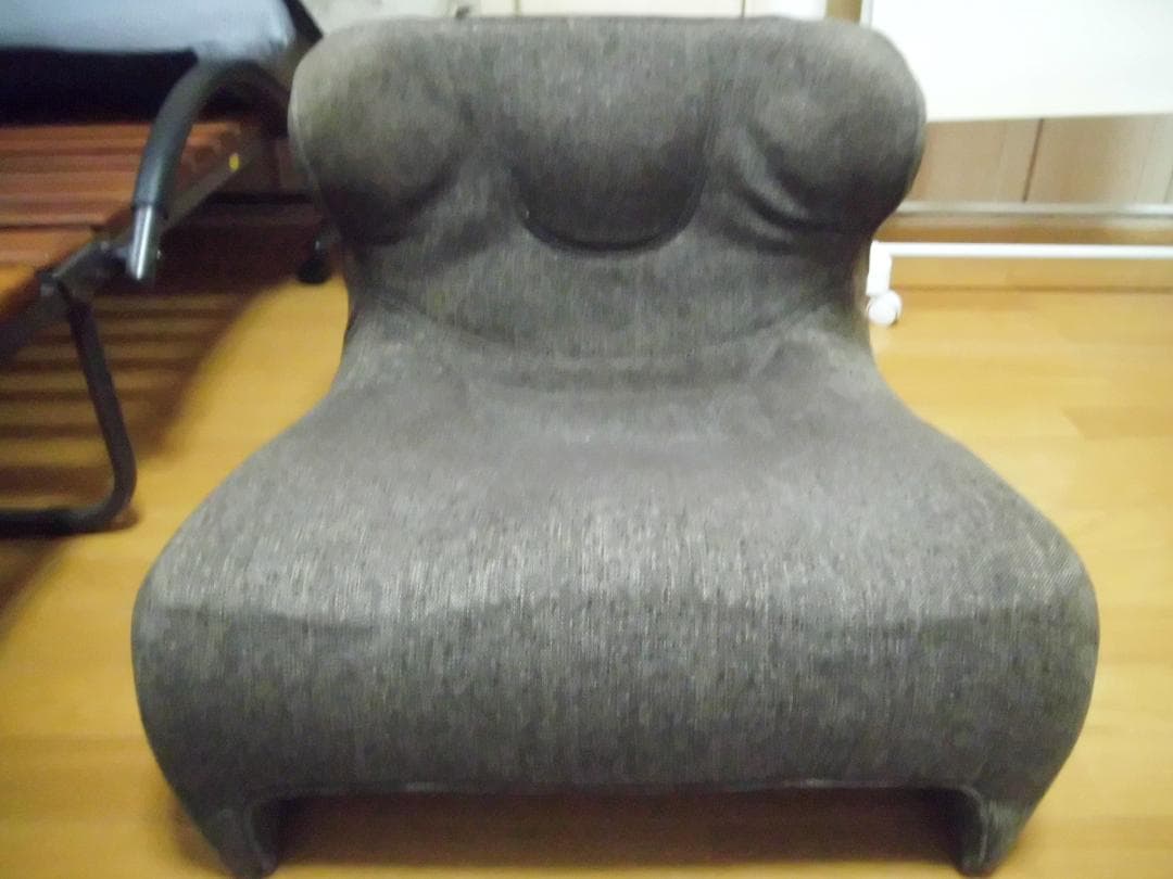 MTG スタイルドクターチェア風椅子　腰痛の人にいい椅子