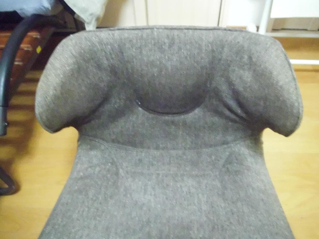 MTG スタイルドクターチェア風椅子　腰痛の人にいい椅子