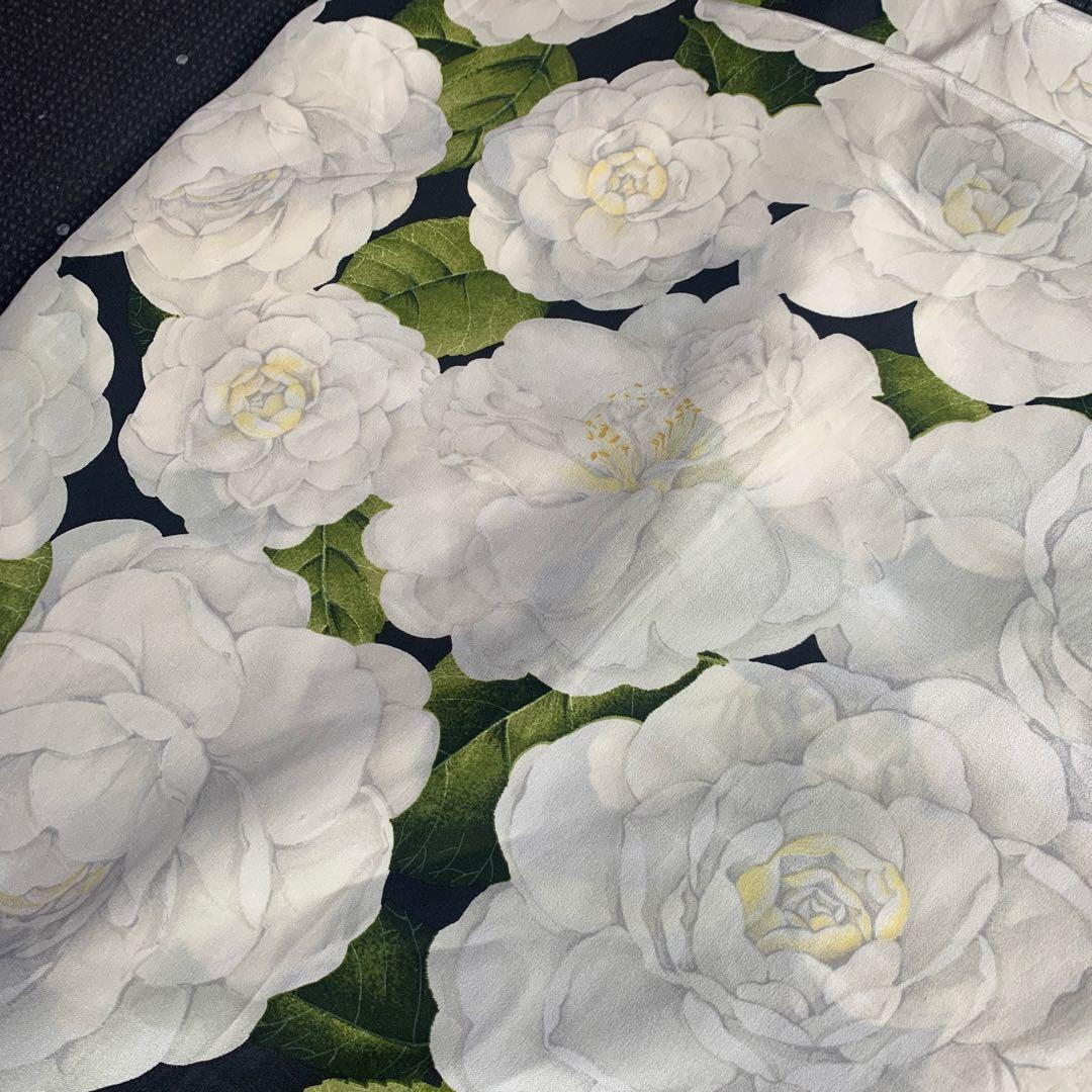 CHANEL シルク100% スカーフ　箱無し　紙袋あり