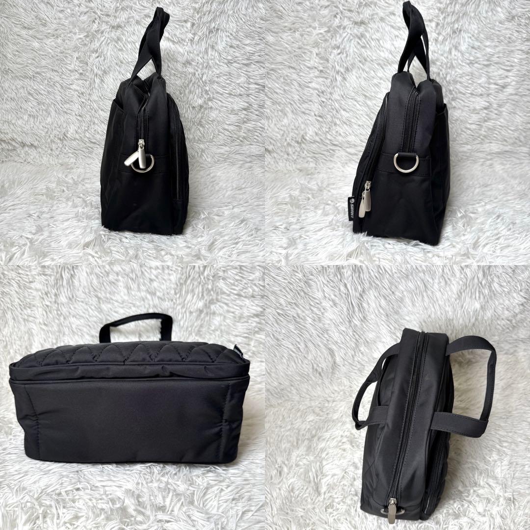 【美品】スワニー　キャリーバック　4輪トラベルキャリー　キャリーオンバッグ付 黒