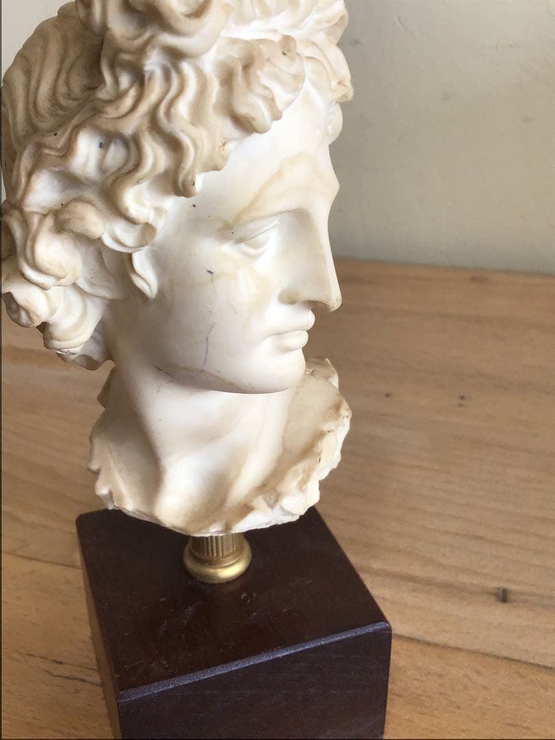 西洋彫刻　石膏　アポロ神　古代ギリシャ　オブジェ　置物　アンティーク