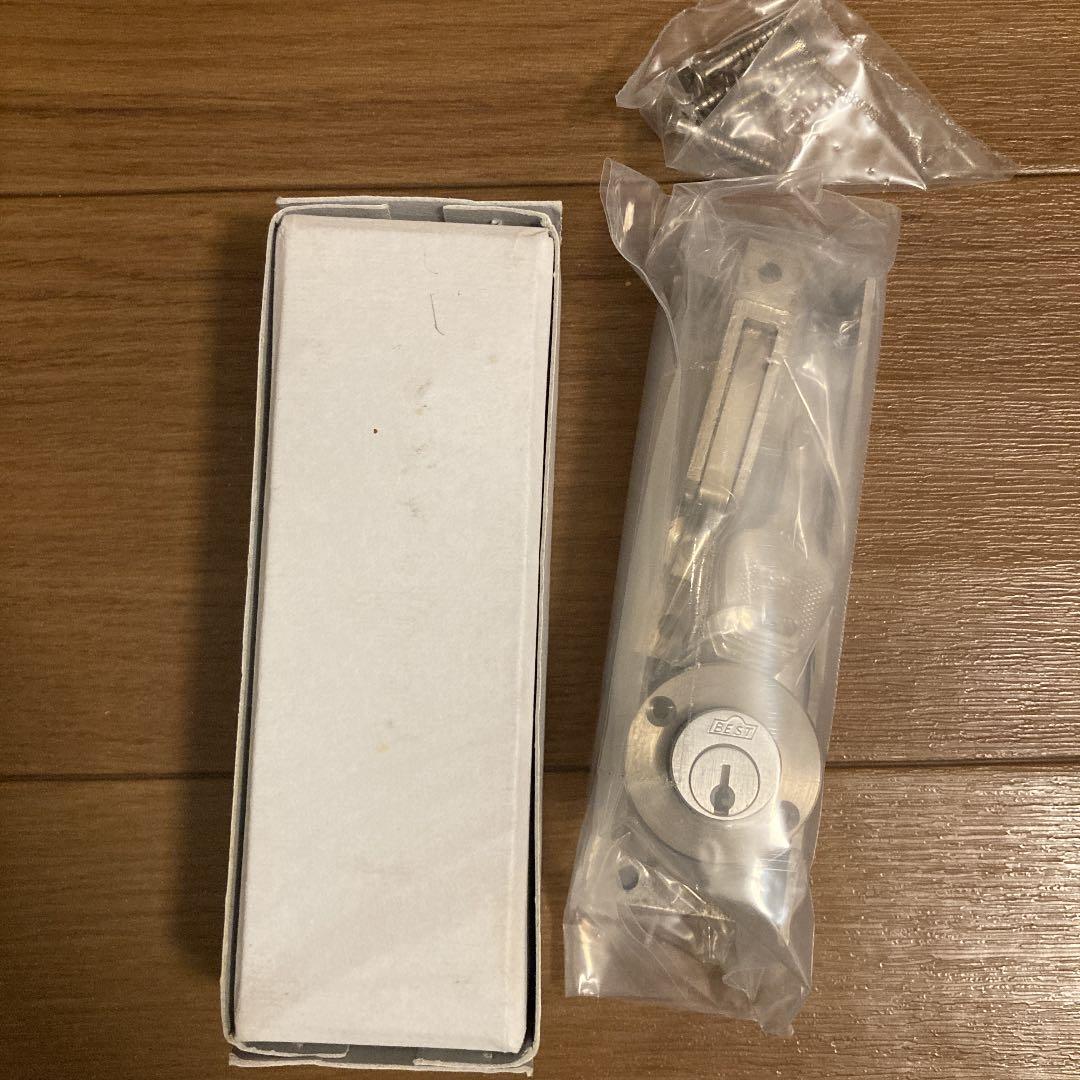 ベスト金物　シリンダー引戸鎌錠