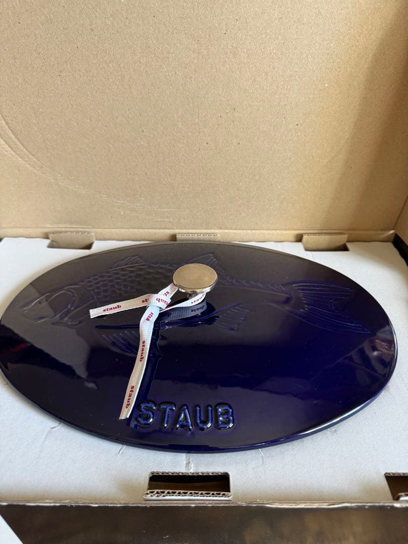 Staubストウブ　フィッシュシグネチャーオーバルホットプレート　グランブルー