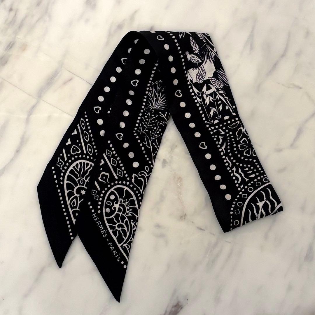 希少 HERMES　ツイリー 空と海の間 バンダナ ブラック