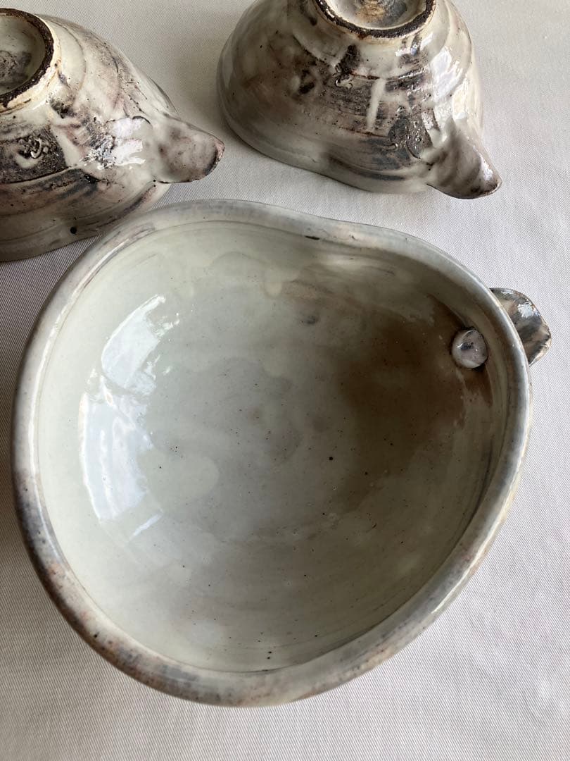 粉引き片口３個　陶器鉢ボウル　白泥化粧掛け　酒器ピッチャー　粉青沙器