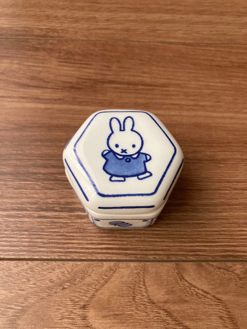ミッフィー Miffy ロイヤルデルフト 小物入れ 陶器 大阪関西万博