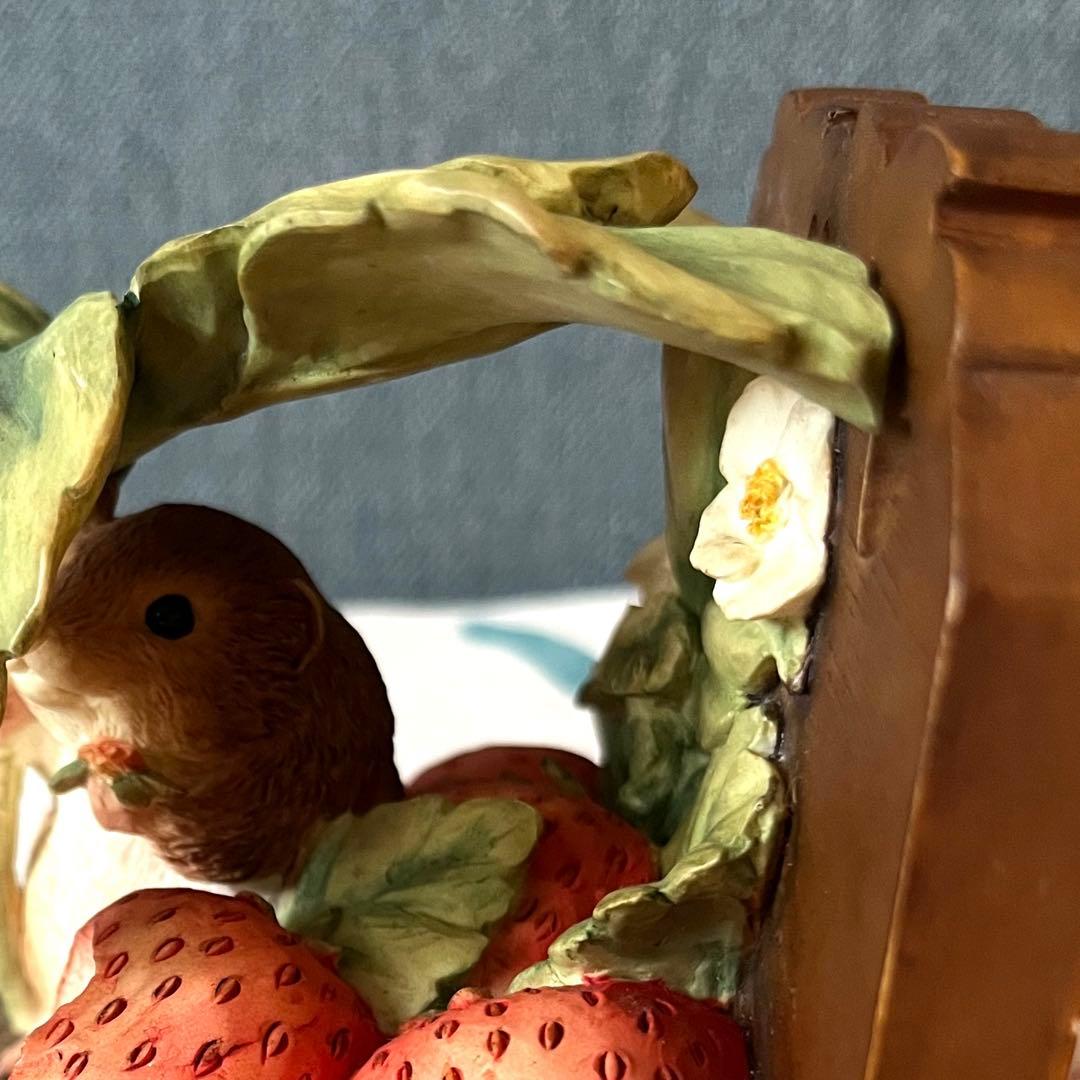 ビアトリクス・ポター フィギュリン Border Fine Arts A2108