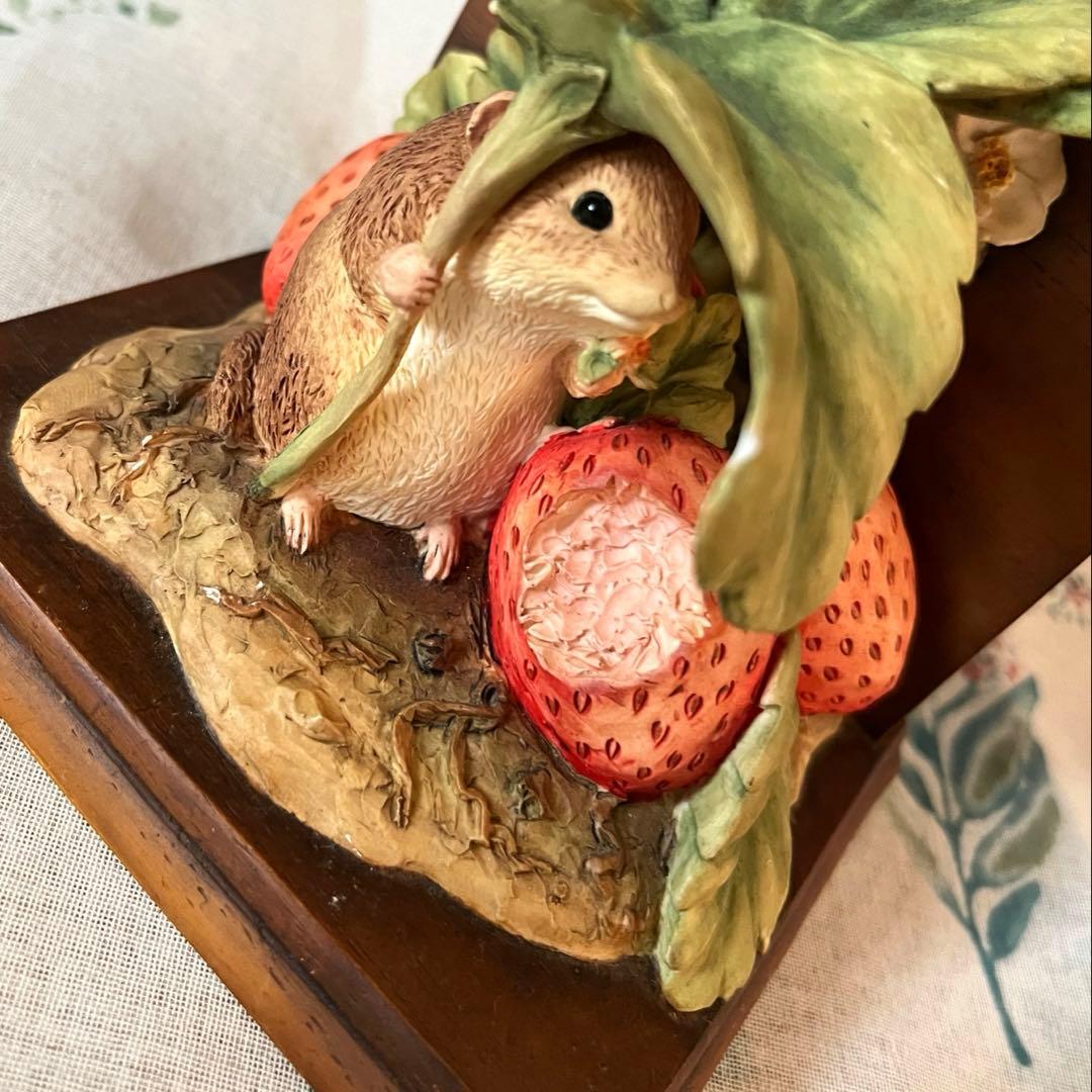 ビアトリクス・ポター フィギュリン Border Fine Arts A2108