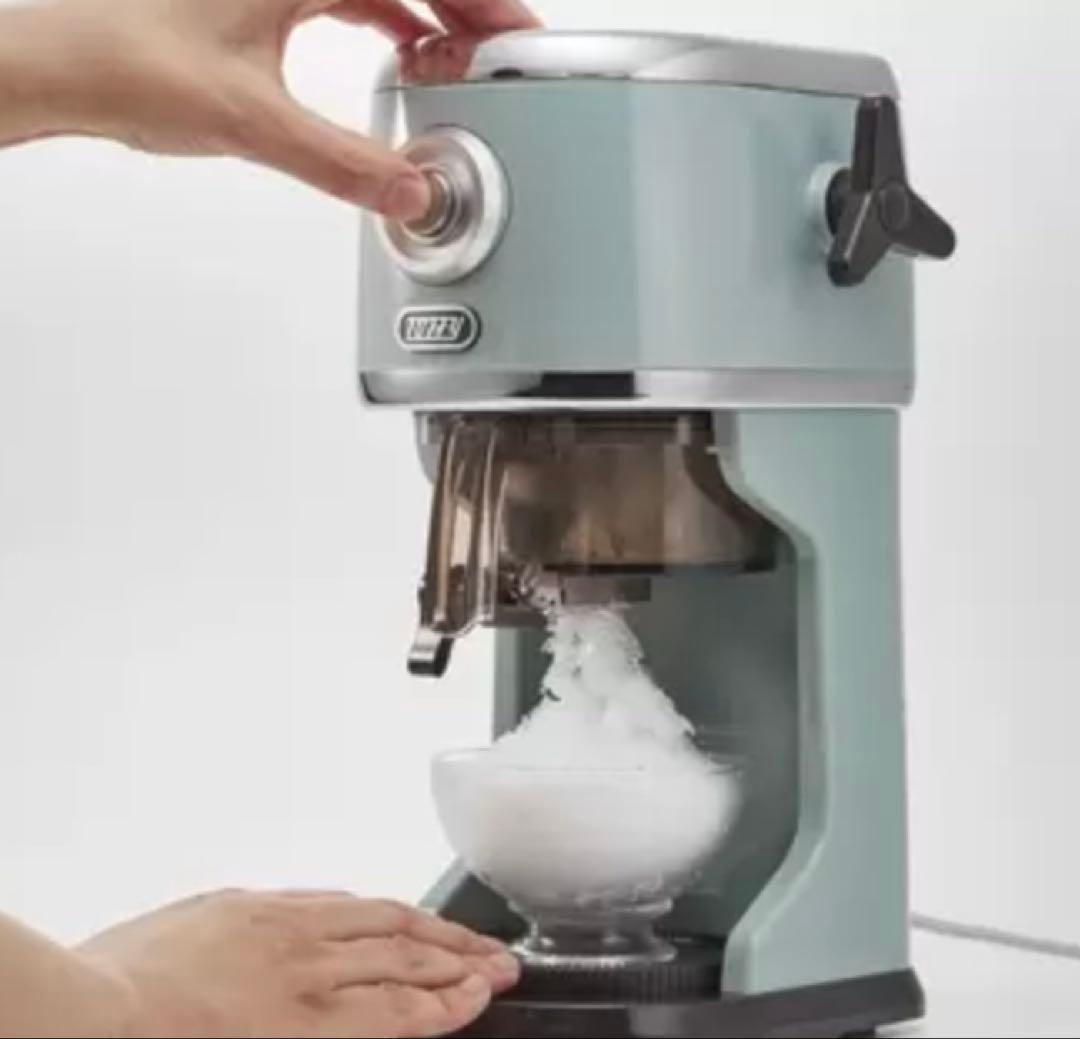 暑〜い日はおうちでかき氷 トフィー コンパクト 電動かき氷器 コストコ　新品
