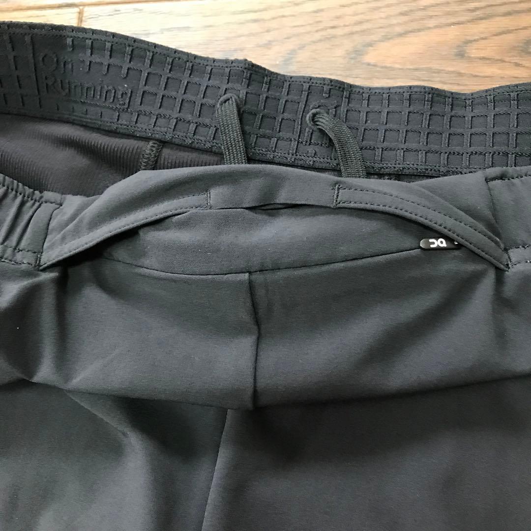 オンランニング　ハーフパンツ　Mサイズ ブラック