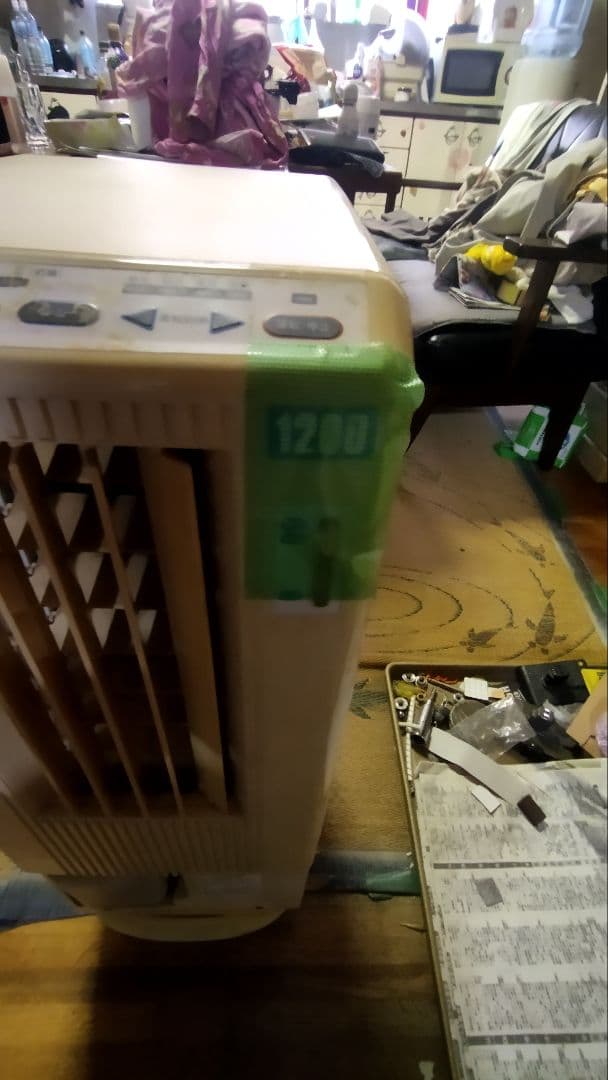 ジャンク品Cool Sabo 窓用エアコン クリーム始動はオッケー