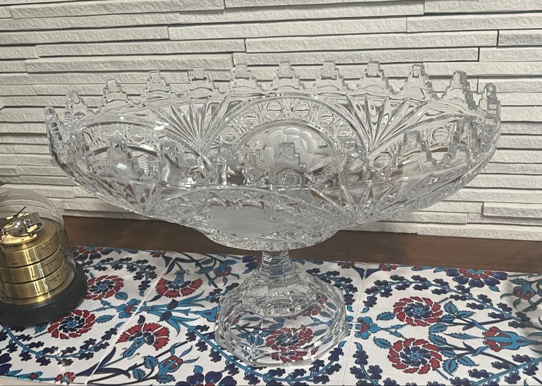 果物がよりおいしそう　ドイツ製　アンティーク　クリスタルガラス製コンポート