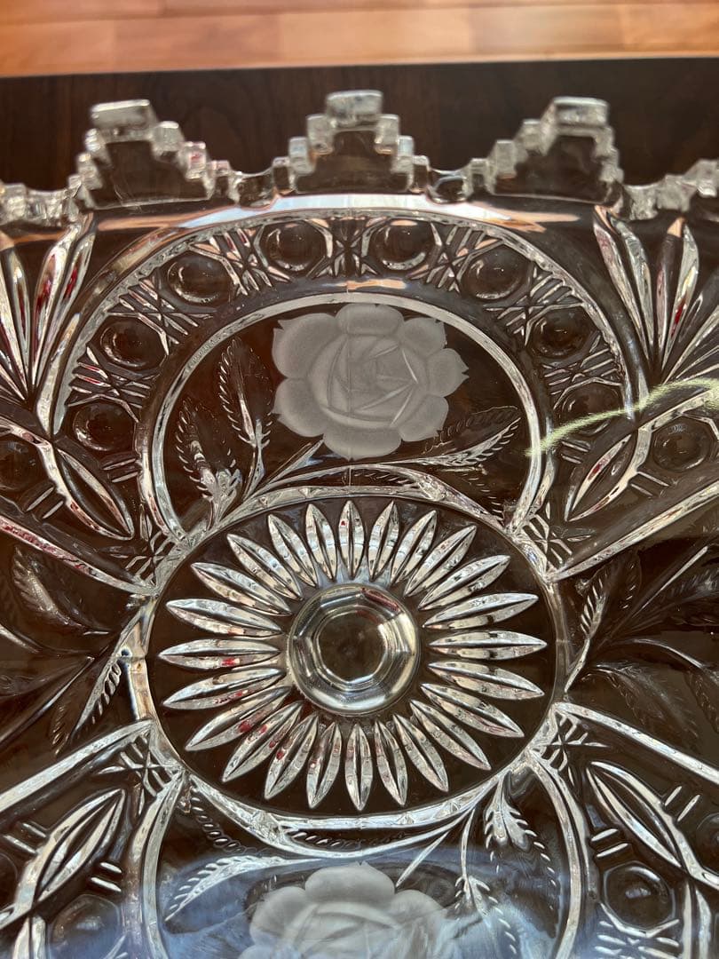 果物がよりおいしそう　ドイツ製　アンティーク　クリスタルガラス製コンポート