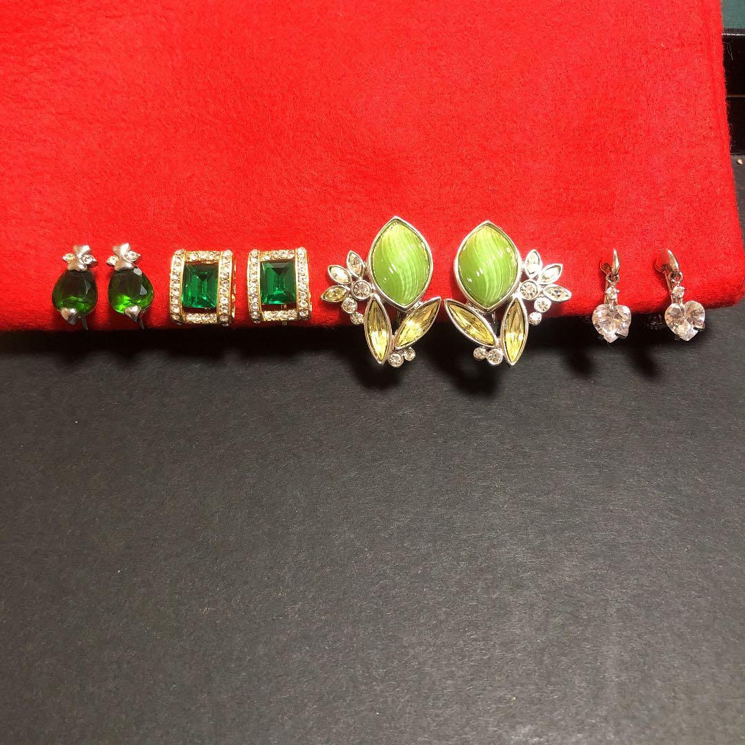 61 62 63 64イヤリング