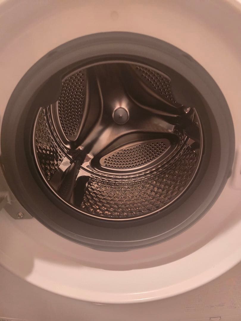 アイリスオーヤマ　ドラム式洗濯機　FLK832