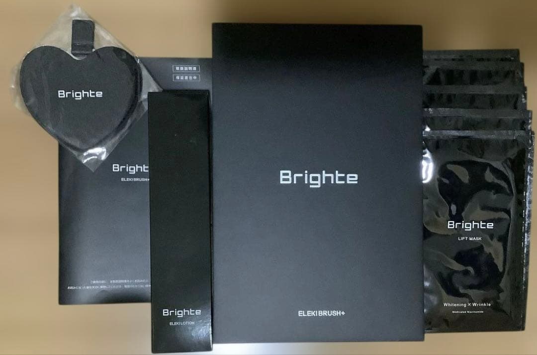 Brighteエレキブラシ+ 、エレキローション、シートマスク他