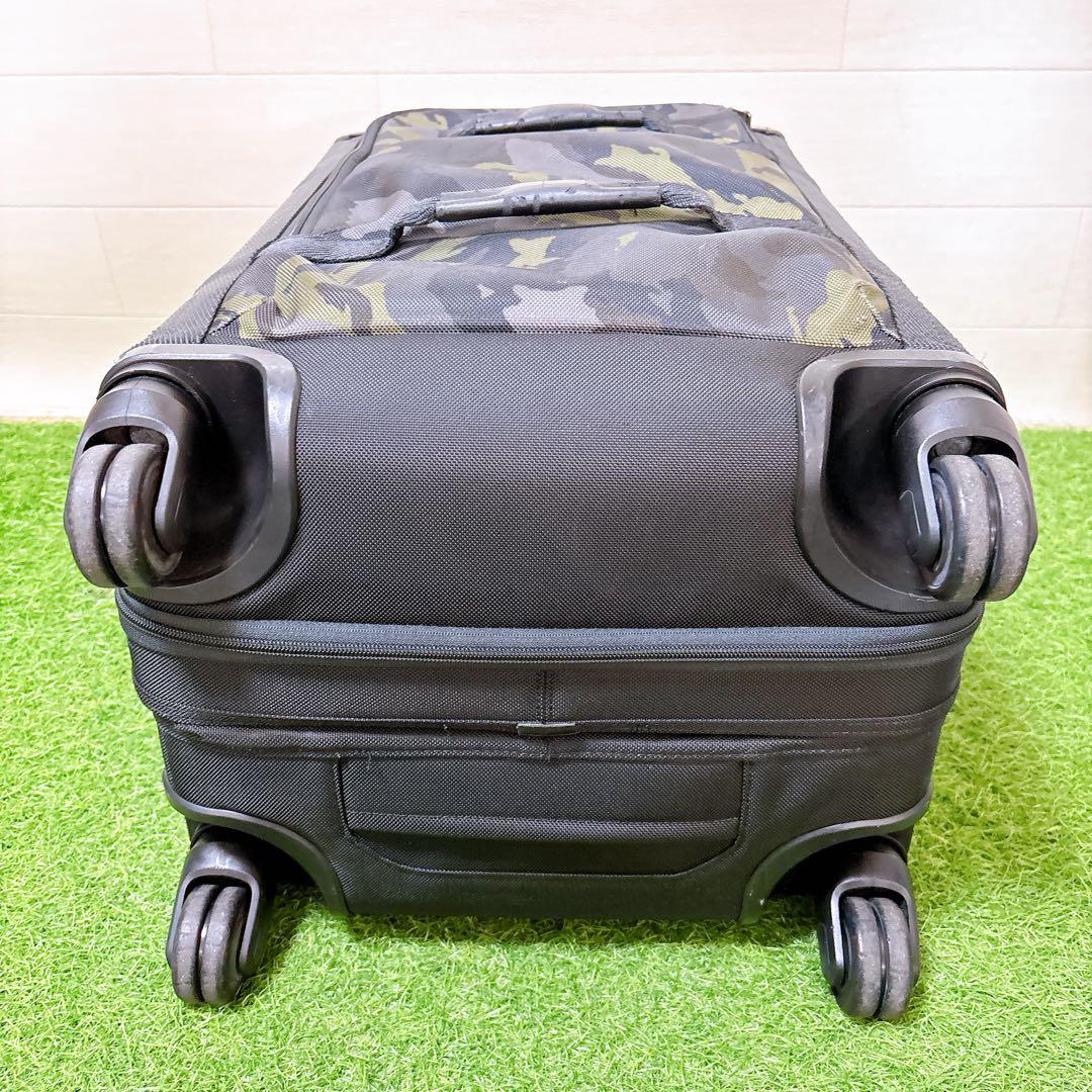 希少品　TUMI カモフラ　迷彩　限定　廃盤　大容量　4輪　キャリーケース